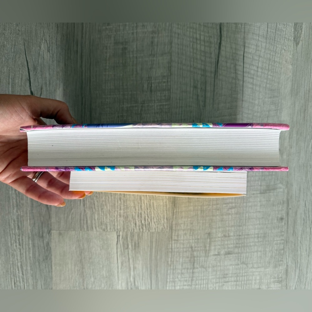 Pregnancy books for mom & dad - Picture 4 of 4